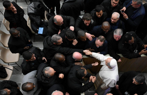 O Papa terá um encontro com os sacerdotes italianos no dia 12 de dezembro
