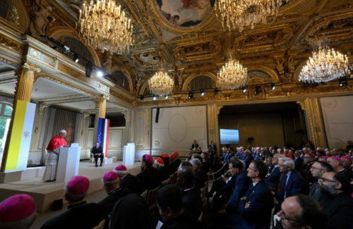 Papa na França: proteger a vida e promover a paz, que não é equilíbrio de forças