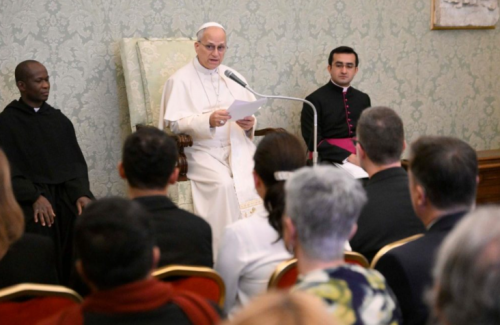 O Papa: ajudar os jovens a crescerem numa intimidade mais profunda com o Senhor