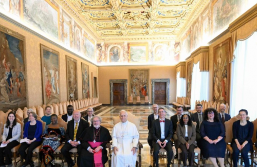 O Papa: perseverar na caridade e na proximidade com os cristãos do Oriente Médio