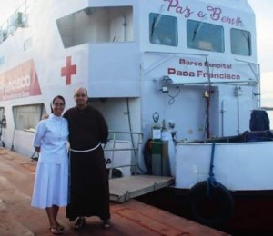 Amazônia: num barco, a esperança e a consolação de Cristo